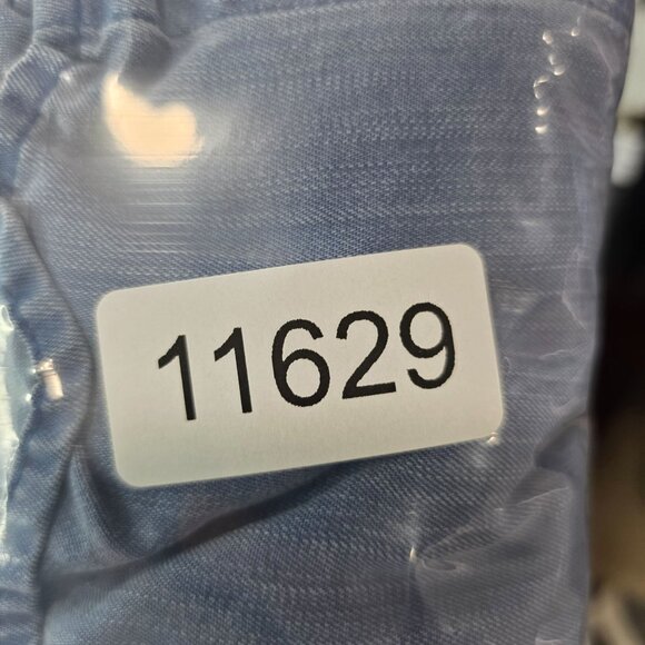 Womens Old Navy Chambray Blue Tencel Button Down Shirt Long Sleeve Size S - Picture 7 of 7